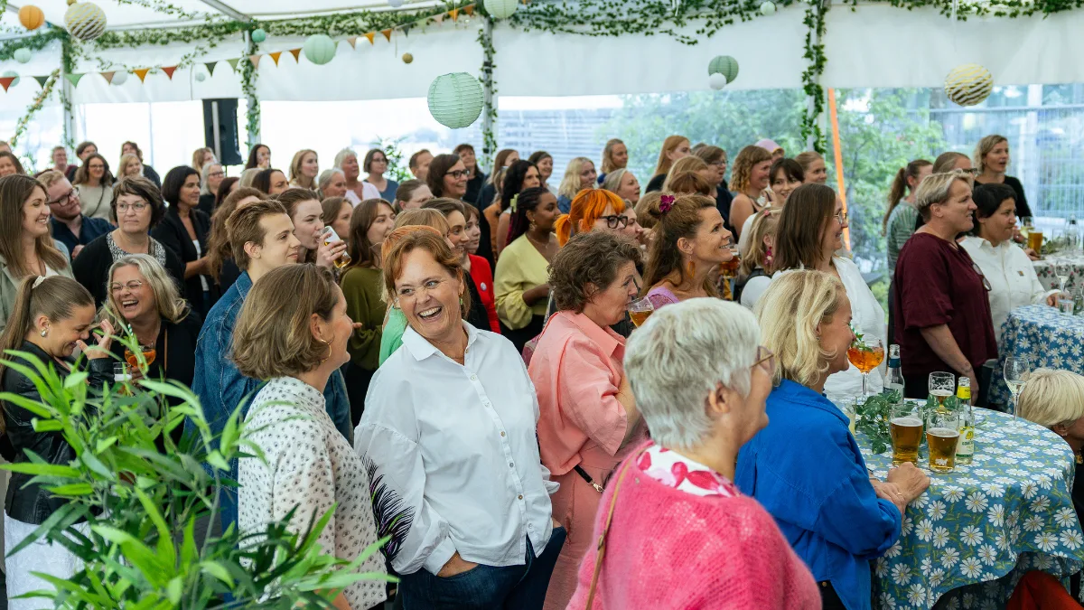 Underholdning til sommerfesten?